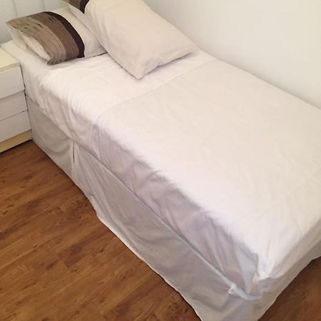Devons Unique Short Stay London Ngoại thất bức ảnh
